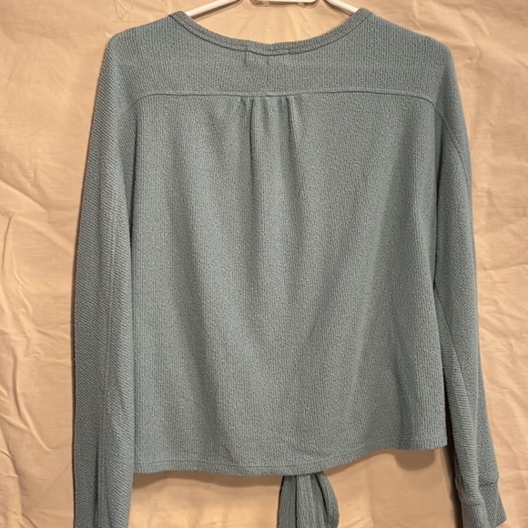 Weekend Edition long sleeve top size L (bundle 3 for $15) - Picture 2 of 7